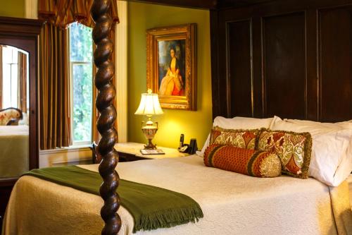Фотография мини отеля Eliza Thompson House, Historic Inns of Savannah Collection