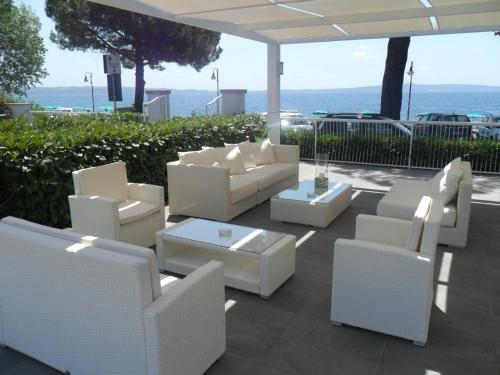 Фотография гостевого дома Skipper White Guest House