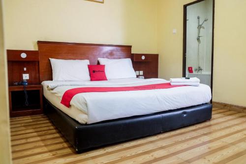 Фотография гостиницы RedDoorz Plus near DC Mall Batam