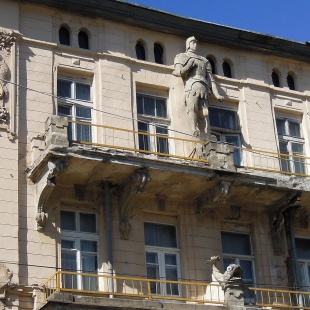 Фотография памятника архитектуры Дом со скульптурой рыцаря