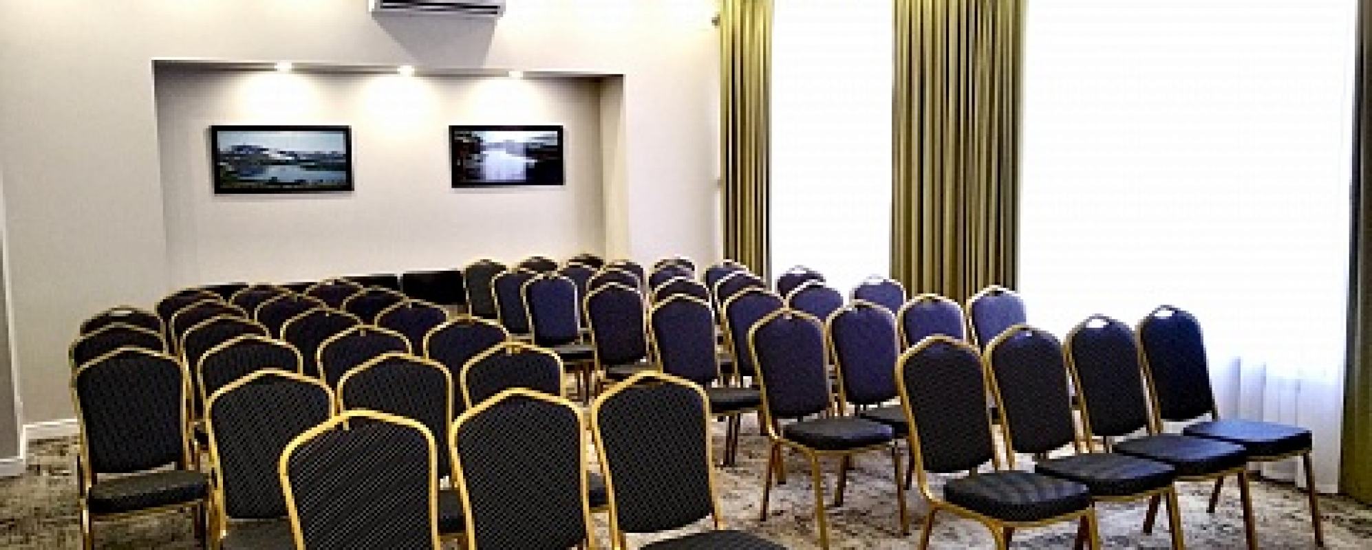 Фотографии конференц-зала Селенга