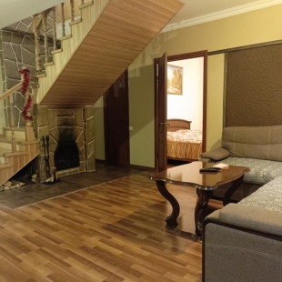 Фотография Коттеджа Частный дом Домик в Домбае