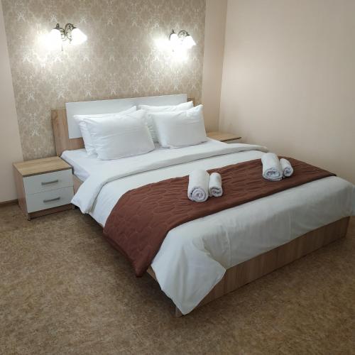 Фотографии мини отеля
Антракт