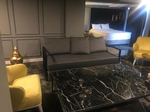 Фотография гостиницы B LOFT HOTEL