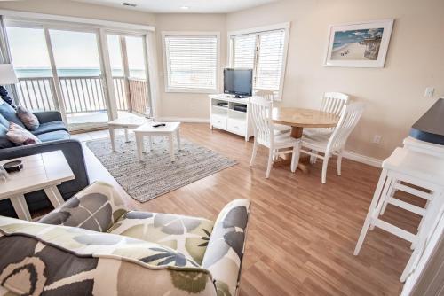 Фотография гостевого дома Beach Room 220