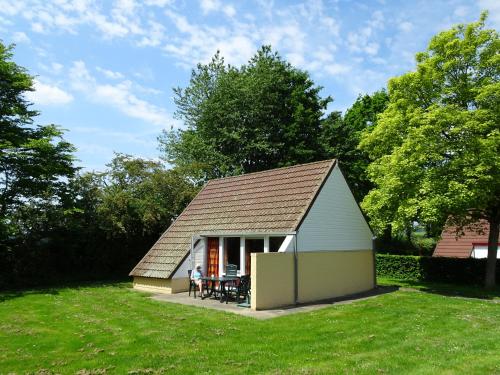 Фотография гостевого дома Bungalowpark Simpelveld 97