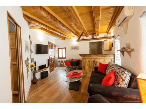 Фотография гостевого дома Apartments with WiFi Vrbnik, Krk - 15721