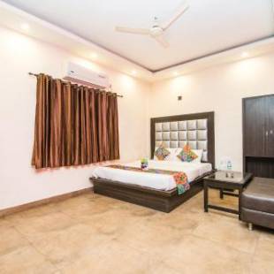 Фотографии гостиницы
FabHotel De Sivalika Howrah - Fully Vaccinated Staff