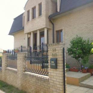 Фотографии мини отеля
Villa Homestay Nad Helmrovkou