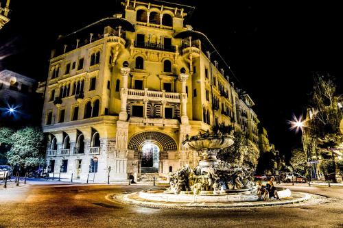 Фотография мини отеля Bea Suites Luxury Rooms