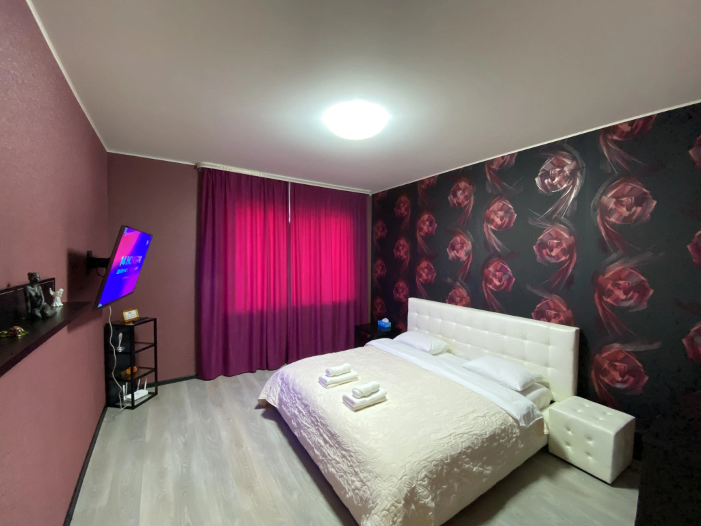 Фотография квартиры Квартира 2-комнатная KOMILFO-HOME на Топоркова