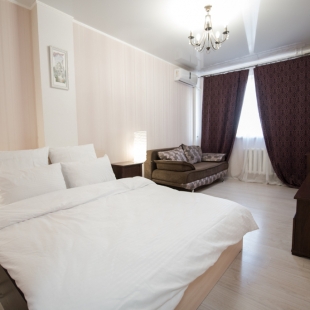 Фотография квартиры Апартаменты Smile Apartments с Балконом в Золотом Квадрате ЗЖМ