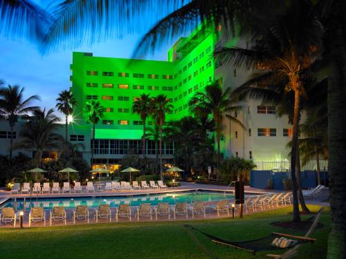 Фотография гостиницы Holiday Inn Miami Beach-Oceanfront, an IHG Hotel