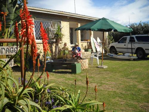 Фотография гостевого дома Anchorage Cottage & The Moorings