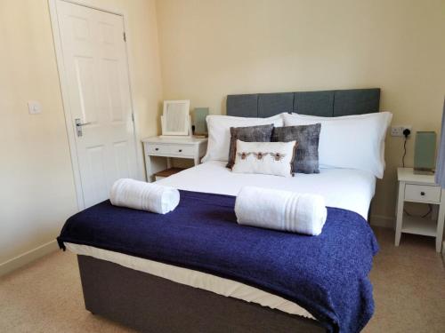 Фотографии гостевого дома
Lakeside-Dakota 3bed house 2bath parking M27 J5 Southampton Airport sleeps 6