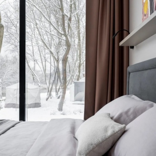 Фотография Коттеджа Частный Дом на Берегу Реки с Приватной Террасой и Джакузи