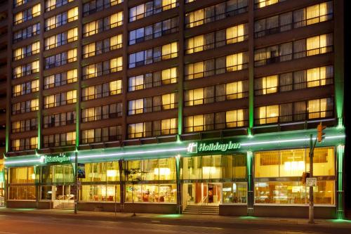 Фотография гостиницы Holiday Inn Toronto Downtown Centre, an IHG Hotel