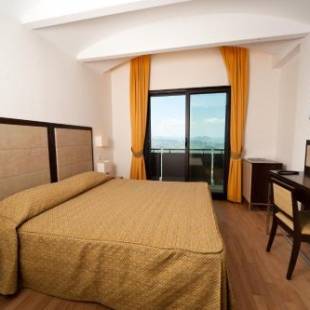 Фотографии гостиницы
Hotel Joli