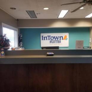 Фотографии гостиницы 
            InTown Suites Extended Stay Atlanta GA - Jonesboro