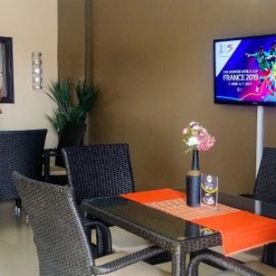 Фотография гостиницы Karibu BB Suites