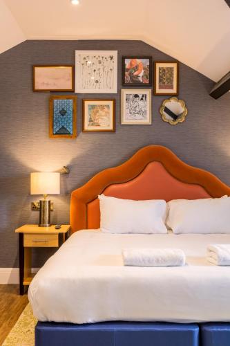 Фотография гостиницы Elmbank Hotel And Lodge - part of The Cairn Collection