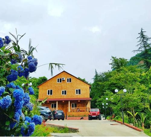 Фотографии гостевого дома
Радоновый источник