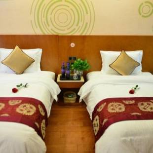 Фотографии гостиницы
GreenTree Inn Ziyang Lezhi Government Tianchi Town Express Hotel