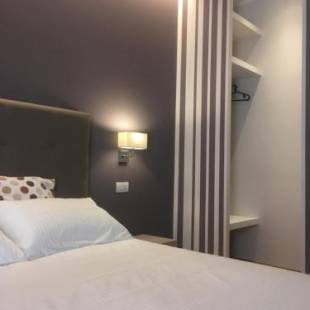 Фотографии мини отеля
Robin Rooms