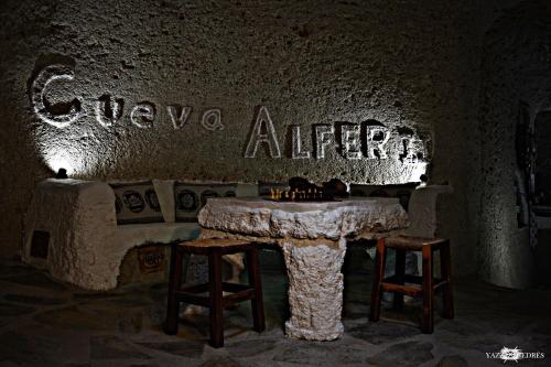 Фотография гостевого дома Casas Cueva Alfer