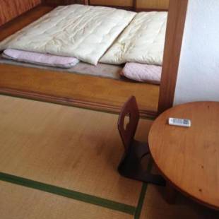 Фотографии гостевого дома
古民家ゲストハウスメグルヤ中仙道柏原宿