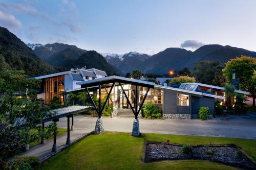 Фотография гостиницы Scenic Hotel Franz Josef Glacier