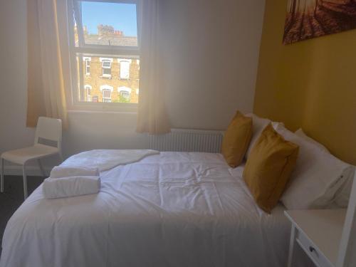 Фотографии гостиницы 
            TLK Apartments & Hotel - Beckenham High Street