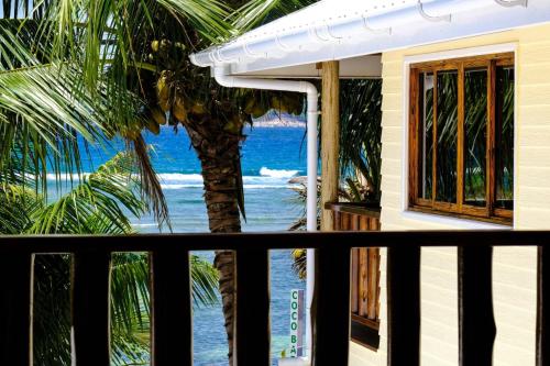 Фотография гостевого дома Hyde-Tide Apartments