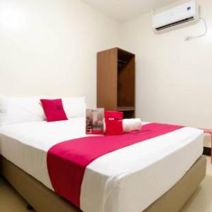 Фотографии гостиницы
RedDoorz Plus at EDSA Congressional - Vaccinated Staff