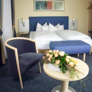 Фотографии гостиницы 
            Hotel Löwen-Seckenheim