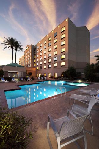 Фотография гостиницы Radisson Hotel Phoenix Airport