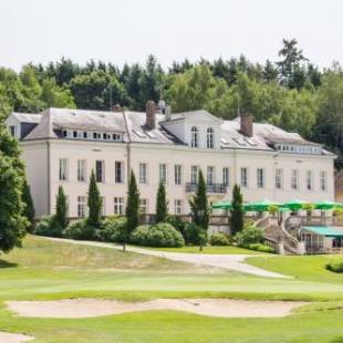 Фотографии гостиницы
Domaine et Golf de Vaugouard - Younan Collection
