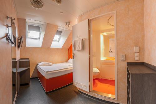 Фотографии гостиницы
easyHotel Budapest Oktogon