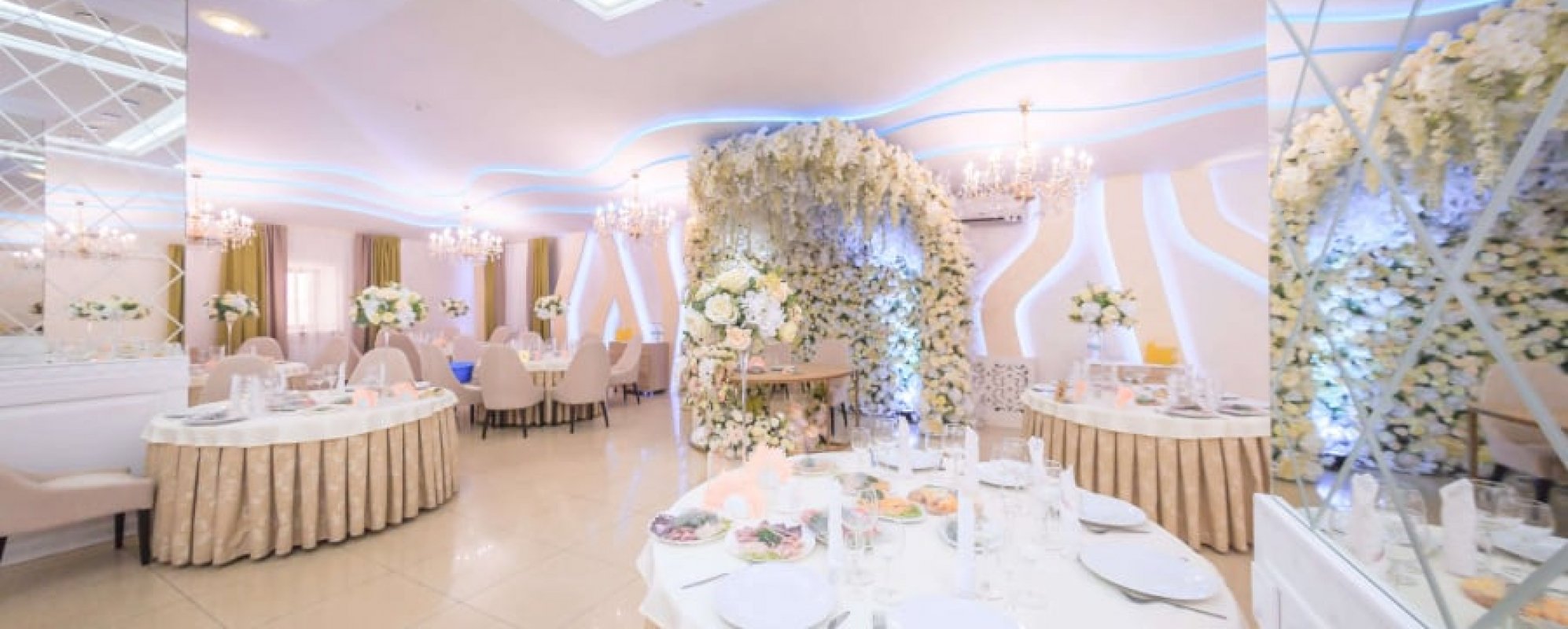 Фотографии банкетного зала Банкетный зал Небеса на Дурской