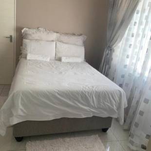 Фотографии гостевого дома 
            White House lodge in Scotburgh