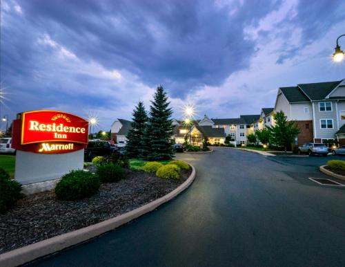 Фотография гостиницы Residence Inn by Marriott Hazleton