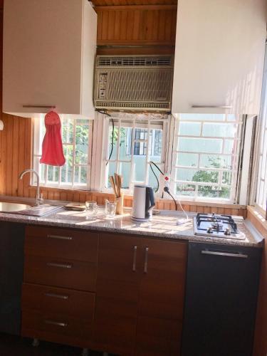 Фотография гостевого дома домик в Гонио