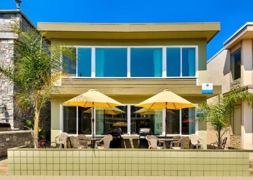 Фотография гостевого дома Surf N Sand 1 & 2