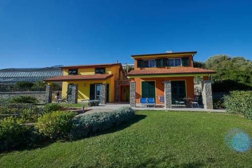 Фотографии базы отдыха
Agriturismo Le Girandole