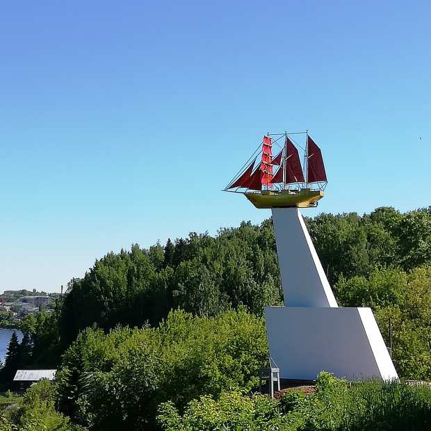 Фотография Арт-объект Алый парус