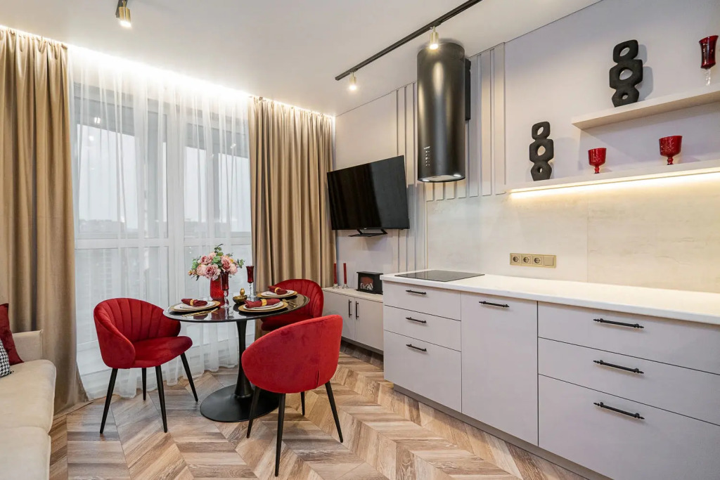 Фотография квартиры Новые дизайнерские 4-комн. апарты с панорамным видом на город