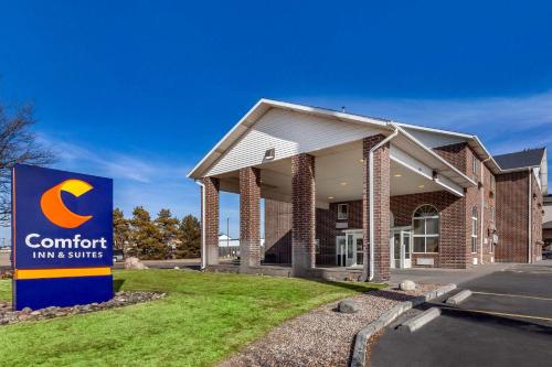 Фотография гостиницы Comfort Inn & Suites Hays I-70