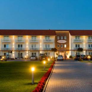 Фотографии гостиницы 
            Komforthotel Butjadinger Tor