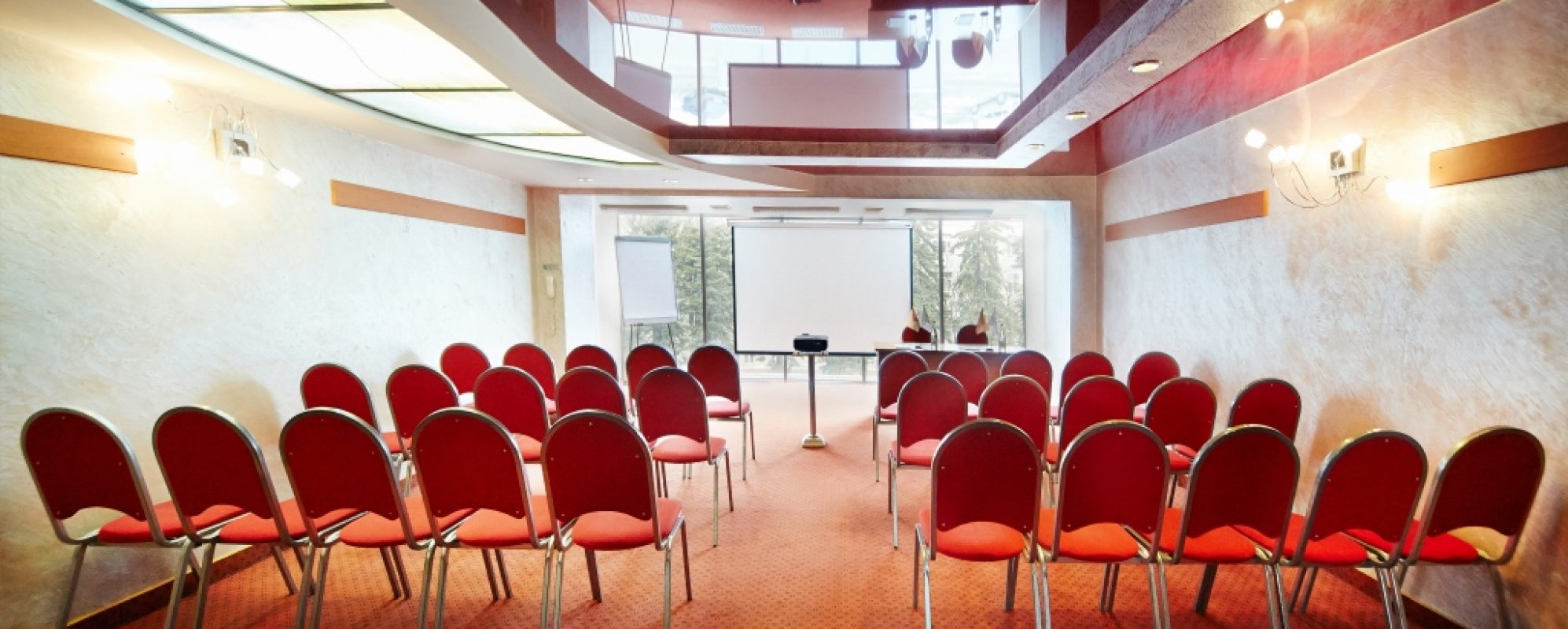 Фотографии конференц-зала Диалог и Семинар