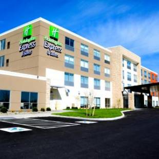 Фотографии гостиницы 
            Holiday Inn Express & Suites Oswego, an IHG Hotel